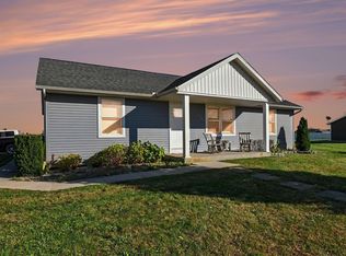 72328 Amber Dr, Milford, IN 46542