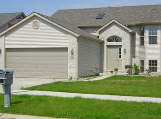 1104 Csokasy Ct, Hobart, IN 46342