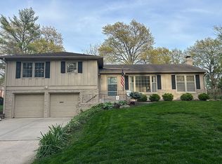 8301 Overbrook Rd, Leawood, KS 66206