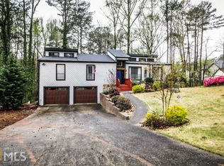 2406 Kingsley Dr NE, Marietta, GA 30062