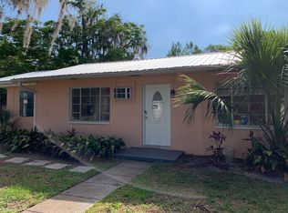 207 Stewart Ave, Deland, FL 32720