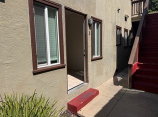 1085 Hoffman Ave APT 3, Long Beach, CA 90813