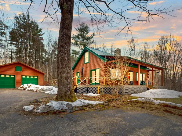 5 Perkins Road, Mechanic Falls, ME 04256