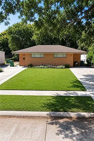 148 Dodge Ave — Photo 1