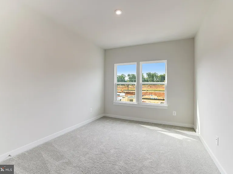 46270 Mount Allen Ter #202 — Photo 13