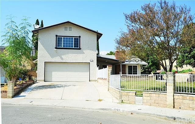 1st image of 1753 Kerry Ct