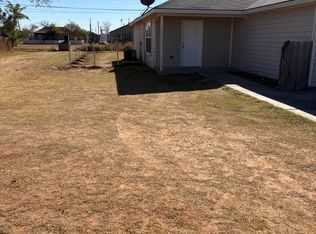715 43rd St UNIT 1&2, Lubbock, TX 79404