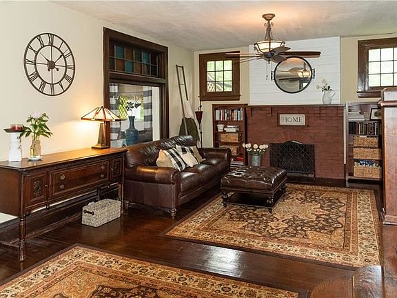 5th image of 6815 Verona St