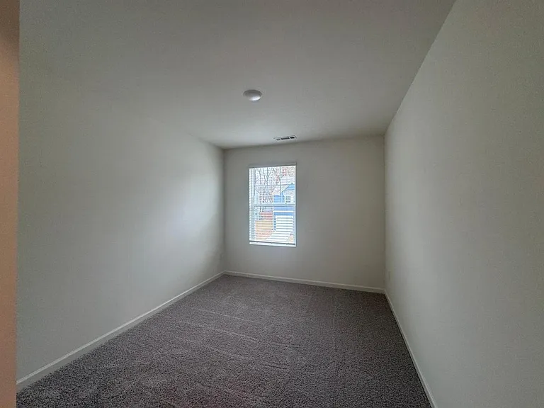 1112 Dakine Dr — Photo 16