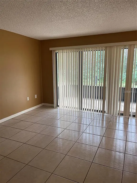 1 bed, 1.0 bath, 591 sqft, $1,250 — Photo 3