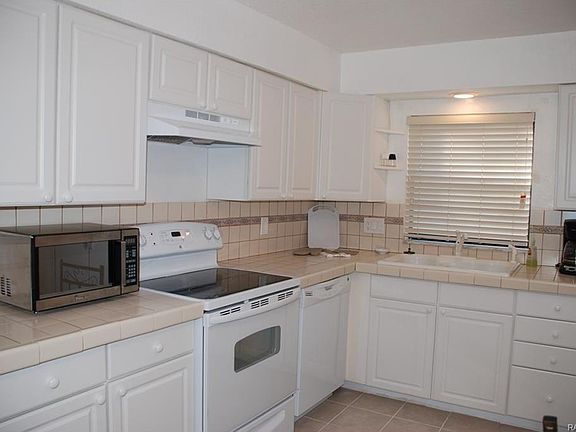 3rd image of 220 SE Valare Ln #A&b