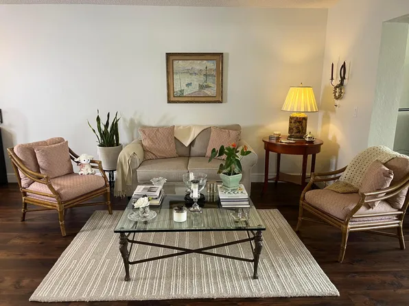 2638 Gately Drive E #112, West Palm Beach, FL 33415