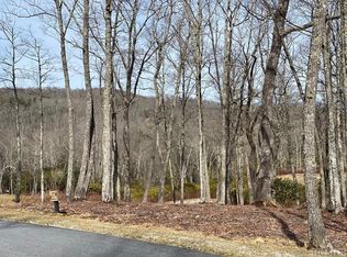 46 Camp Fire Trl, Glenville, NC 28736