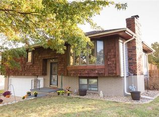 2313 N Leonard Rd, Saint Joseph, MO 64506