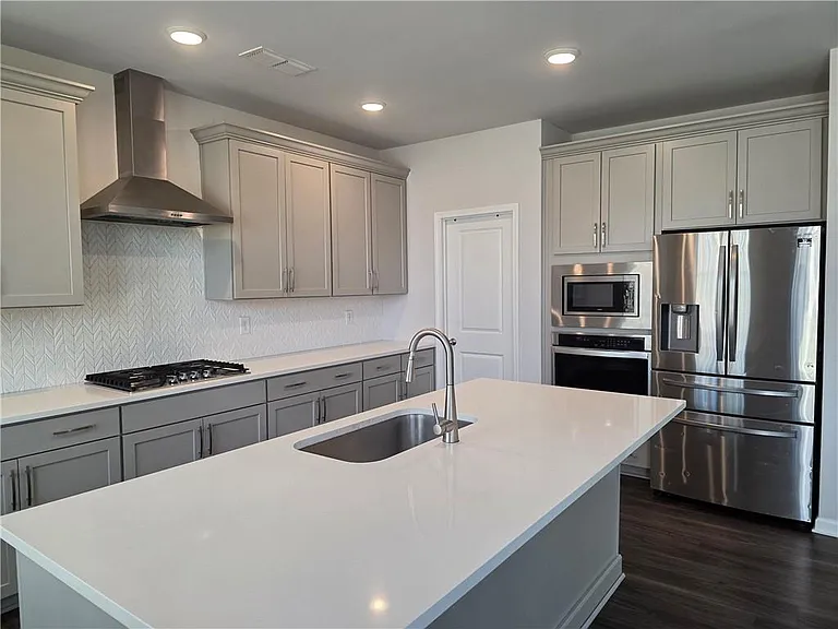 76 Honeydew Ln — Photo 8