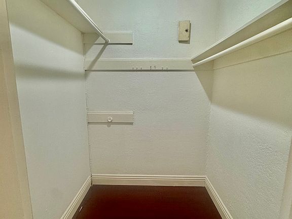 4th image of 3565 Fillmore St APT 102