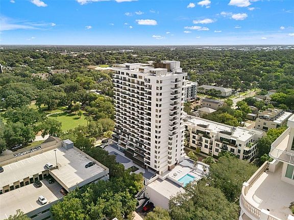 4th image of 530 E CENTRAL BOULEVARD #405
