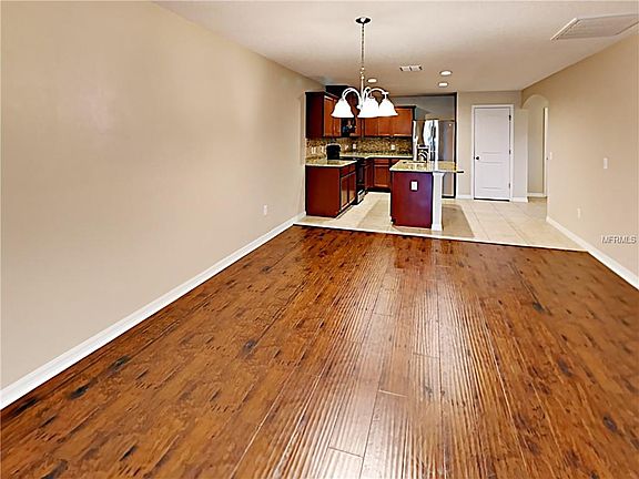 2nd image of 5625 Maggiore Blvd