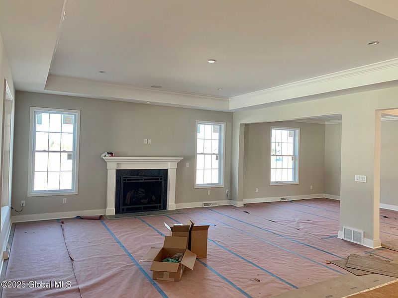 4th image of 30 Windrow Way