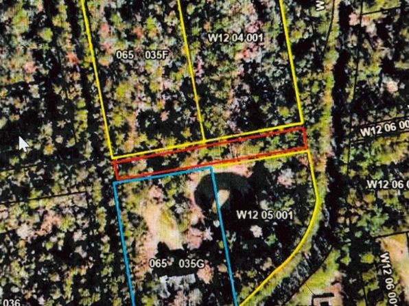990 Godley Ave, Woodbine, GA 31569