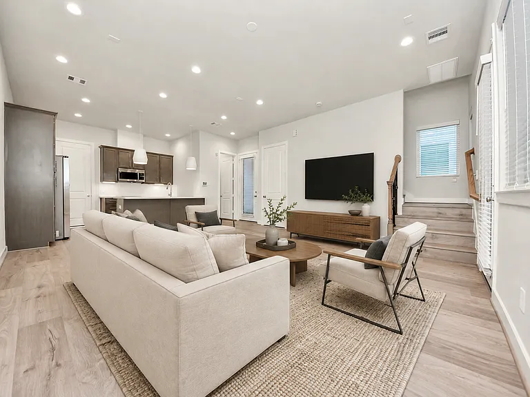 2319 Silva Park Ln — Photo 9