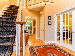 5 Hearthstone Rd, Hopkinton, MA 01748