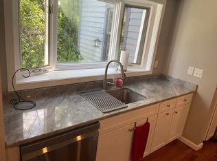 26 Howe Ln, Hollis, NH 03049