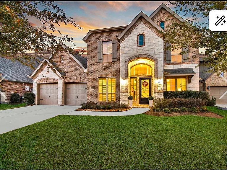 10231 Mackies Run Ln — Photo 2