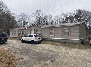 122 Lasater Rd, Laceys Spring, AL 35754