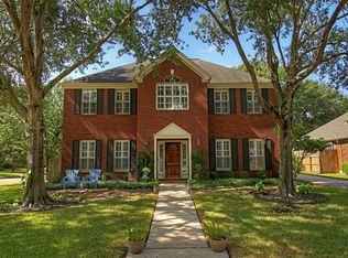 8103 Brighton Place Ct, Houston, TX 77095