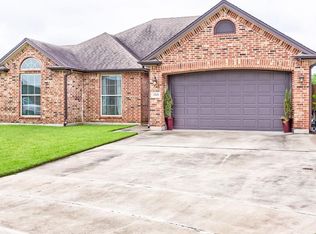 2505 Cedar Bend Ct, Port Arthur, TX 77640