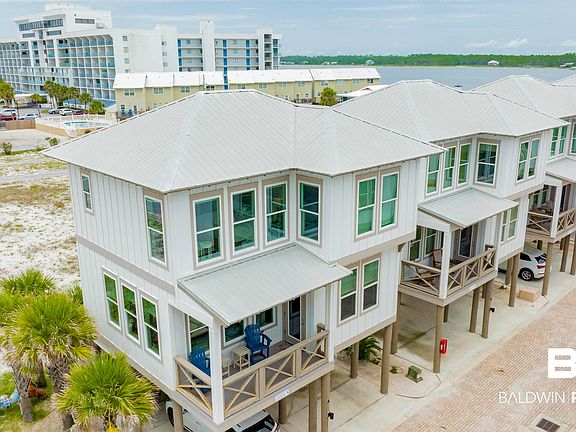 4th image of 1796 W Beach Blvd #A