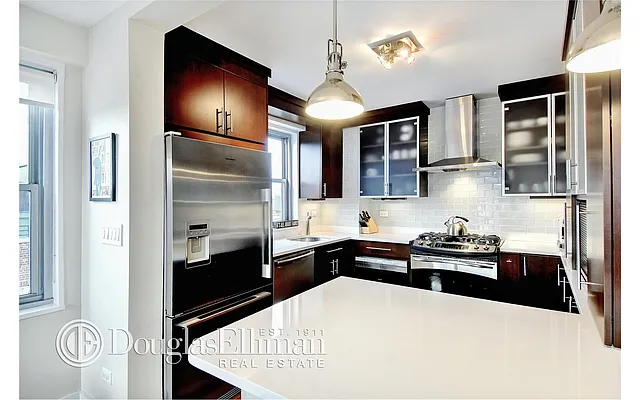 Sold by Douglas Elliman | media 4