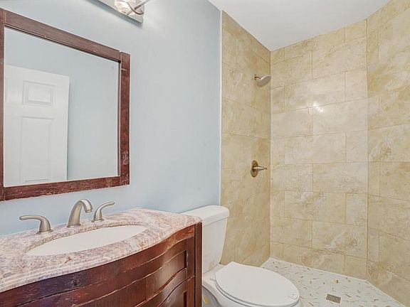 3rd image of 3387 Chickee Ln #3387
