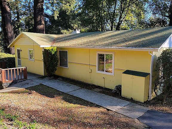 4th image of 17215 Melody Ln