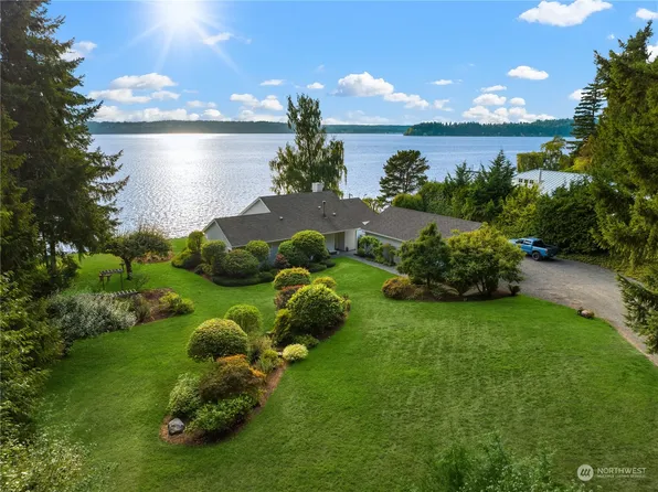 12877 & 12861 Manzanita Road NE, Bainbridge Island, WA 98110