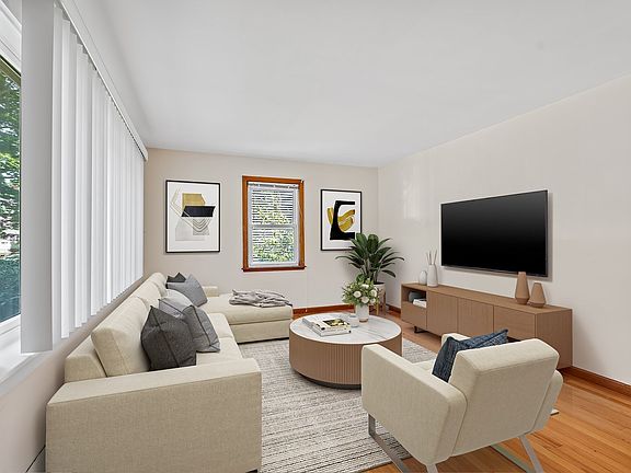 5th image of 26 Curtis Rd