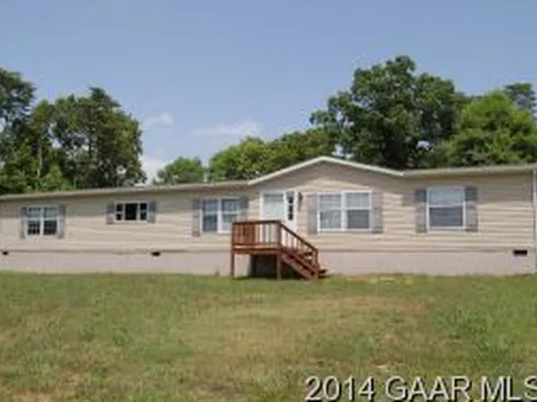 52 Pine Chapel Ln, Greenville, VA 24440