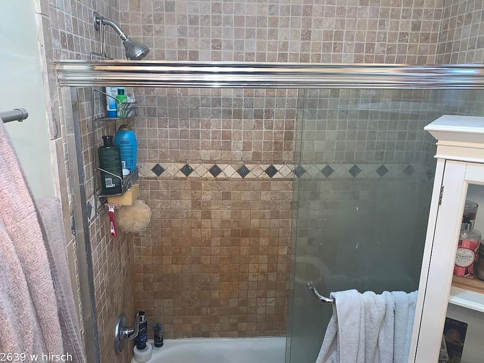 1st image of 2639 W Hirsch St #517