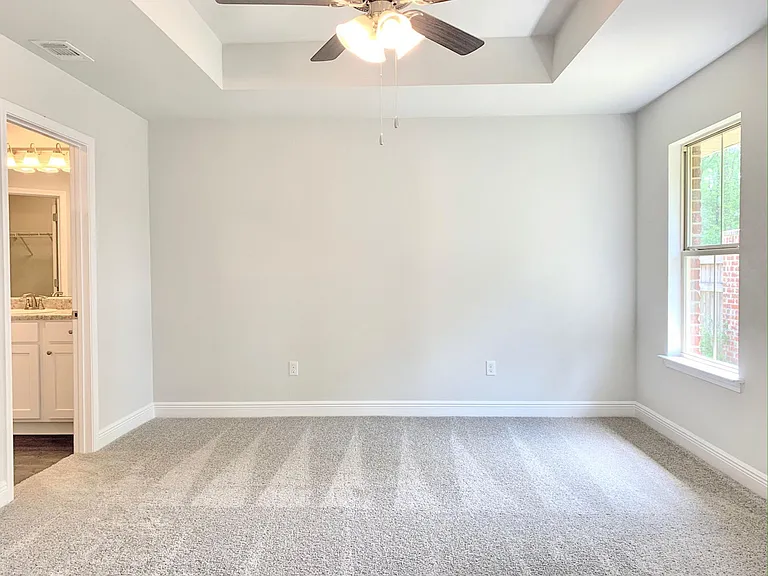 16509 Lexington Ct — Photo 9