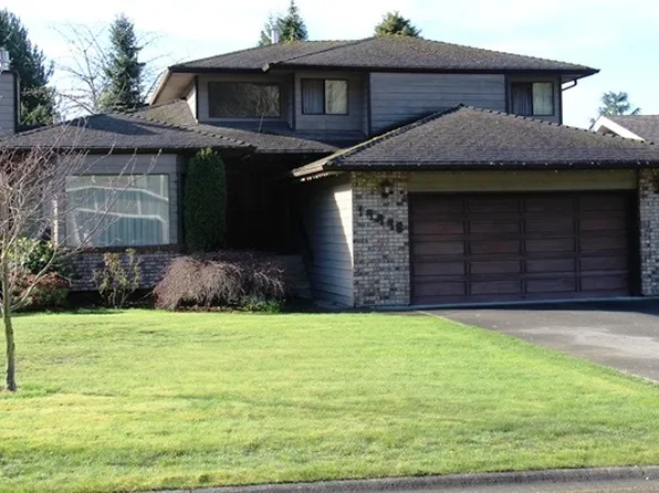 14448 19a Ave, Surrey, BC V4A 6X3