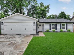 10375 Worthington Hills Mnr, Roswell, GA 30076