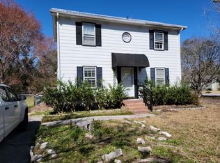 225 Farringdon Ct, Lexington, SC 29073