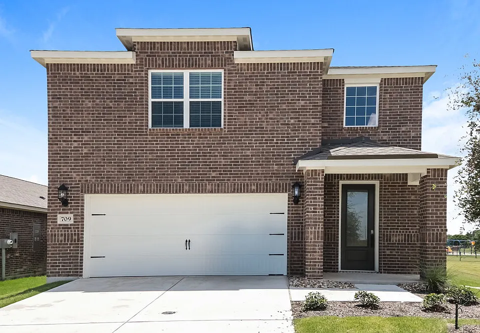 709 Princeton Hts
