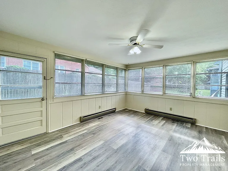 316 Huff St #2B — Photo 9