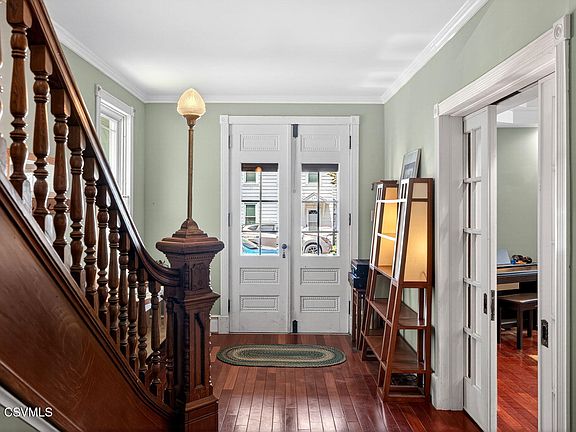 4th image of 149 Gearhart St