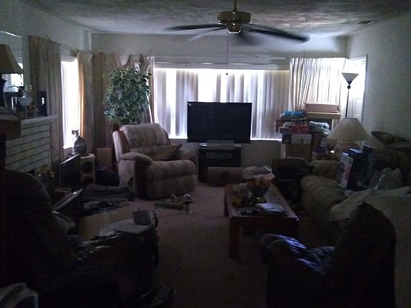 2nd image of 1126 Circle Dr