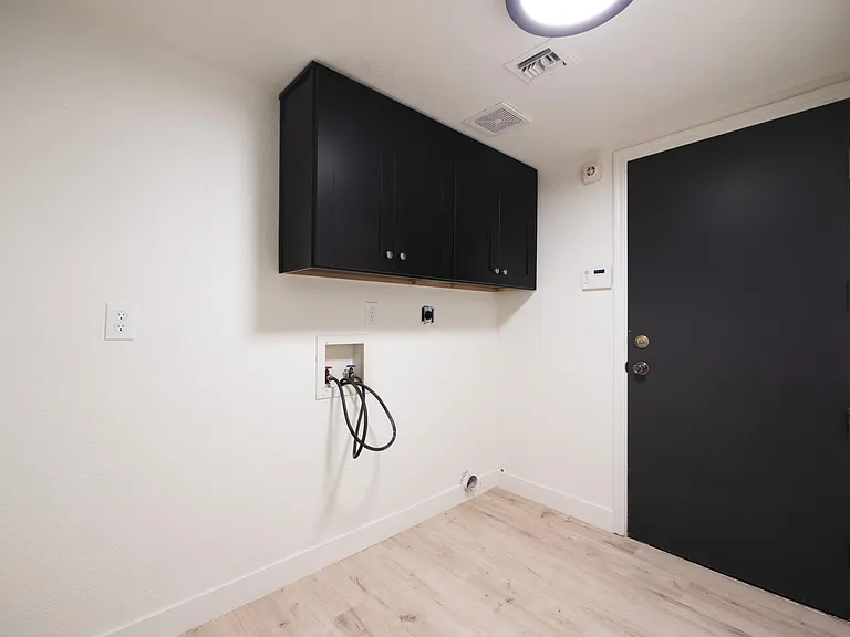 1441 N El Camino Dr — Photo 24