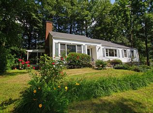 84 Yacht Club Dr, Lake Hopatcong, NJ 07849
