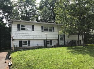 9 Milton Ln, Loch Sheldrake, NY 12759